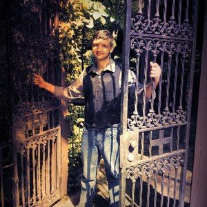 Meet your Posher, Austin